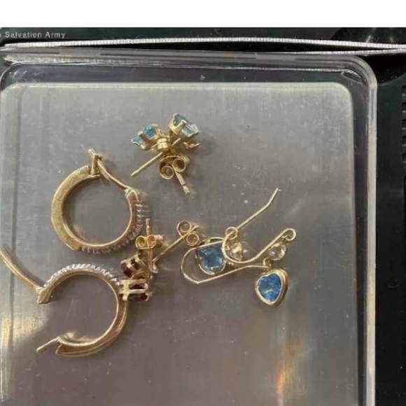 Gemstone earrings - Picture 13 of 14